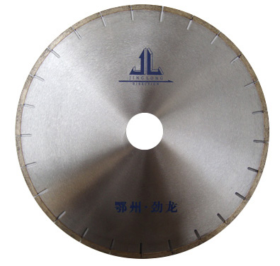 Granite cutting disk and segment
